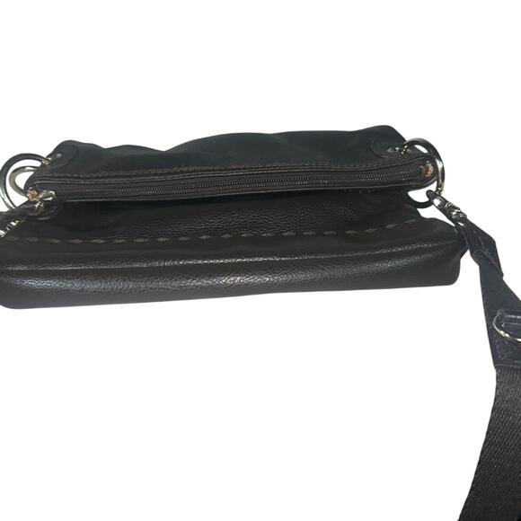 The Sak Brown Leather Crossbody Shoulder Bag Zip Pocket Boho Slouchy Style - Picture 4 of 9